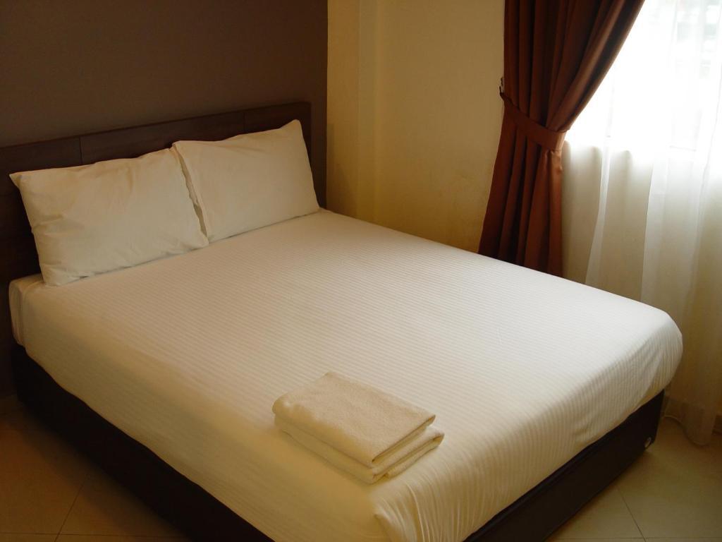 Jb City Hotel Τζόχορ Μπάχρου Δωμάτιο φωτογραφία