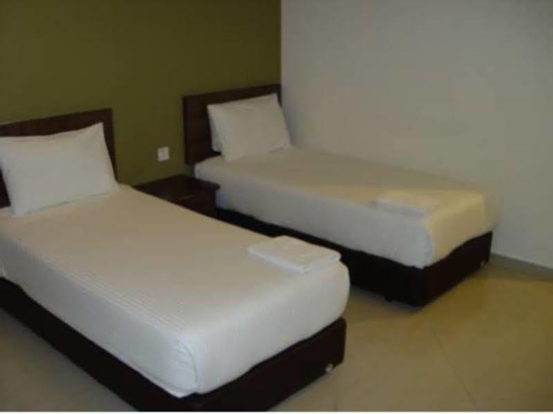 Jb City Hotel Τζόχορ Μπάχρου Εξωτερικό φωτογραφία